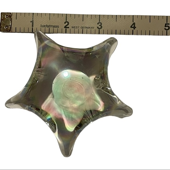 STAR paper weight hand blown glass iridescent. - Picture 5 of 10